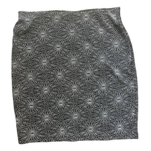 H&M Body Con Mini Skirt Glitter Geometric Pattern Starburst NEW Women’s Sz Small - Picture 5 of 9